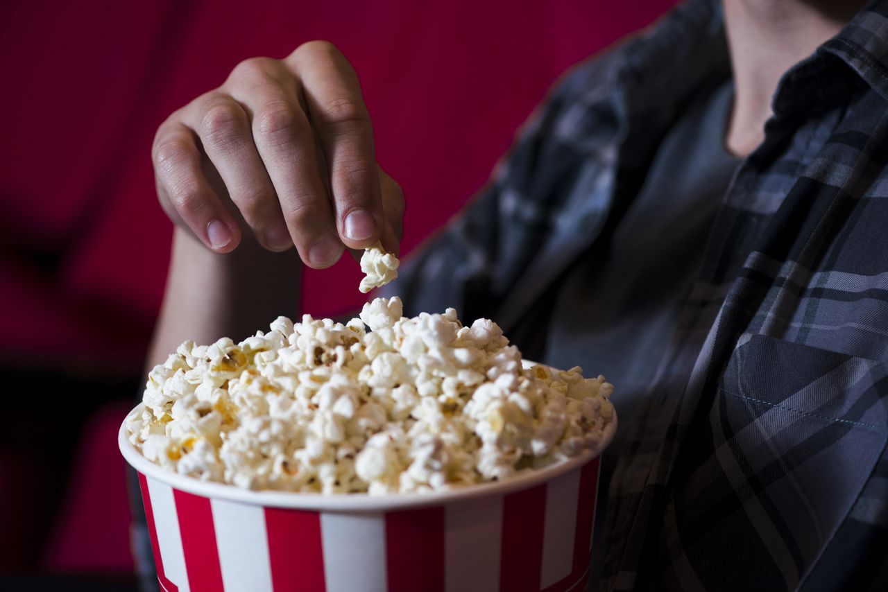 man-eating-popcorn-cinema (1)